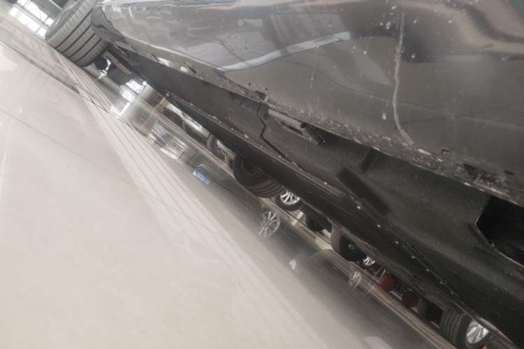 Used Hongqi H5 PHEV 2025 170 Super Hybrid Version Chassis Rear Left