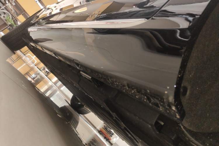 Used Hongqi H5 PHEV 2025 170 Super Hybrid Version Chassis Rear Left