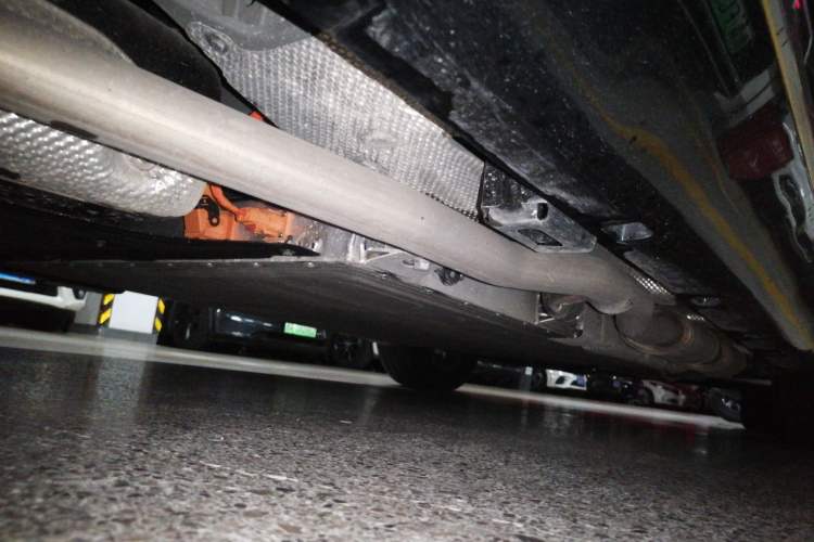 Used Hongqi H5 PHEV 2025 170 Super Hybrid Version Chassis Rear Right