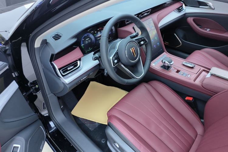 Used Hongqi H5 PHEV 2025 170 Super Hybrid Version Driver Seat