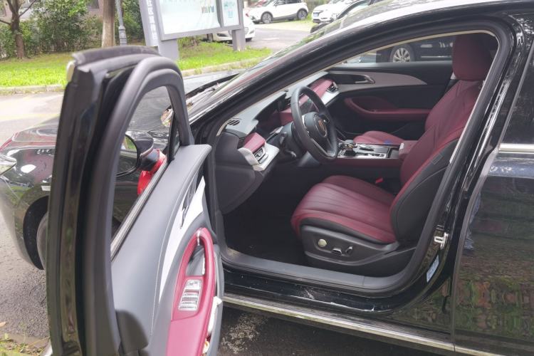 Used Hongqi H5 PHEV 2025 170 Super Hybrid Version Driver Seat