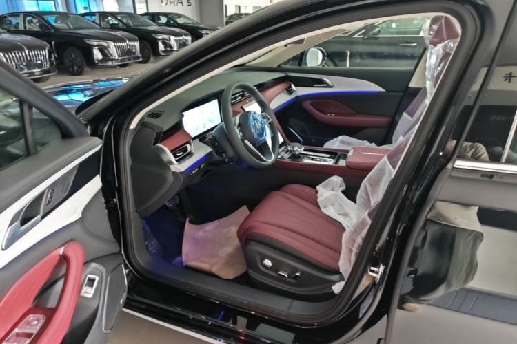 Used Hongqi H5 PHEV 2025 170 Super Hybrid Version Driver Seat