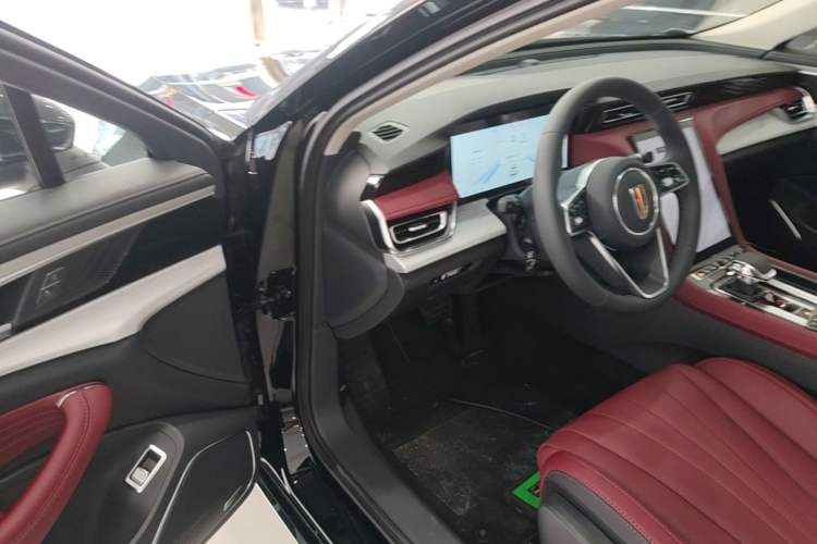 Used Hongqi H5 PHEV 2025 130 Super Hybrid Version Driver Seat