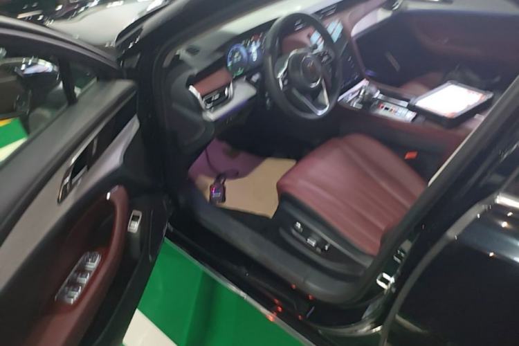 Used Hongqi H5 PHEV 2025 170 Super Hybrid Version Driver Seat