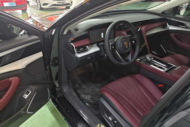 Used Hongqi H5 PHEV 2025 130 Super Hybrid Version Driver Seat