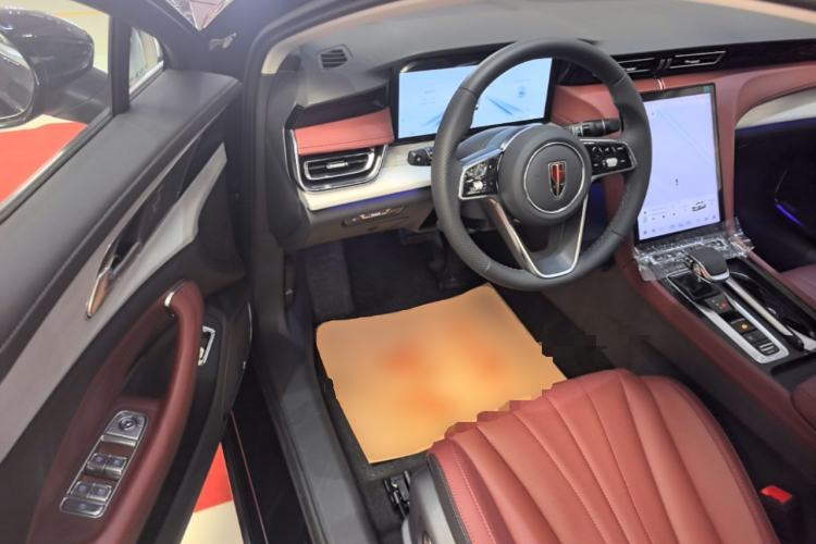 Used Hongqi H5 PHEV 2025 170 Super Hybrid Version Driver Seat