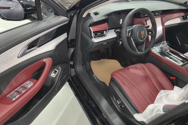 Used Hongqi H5 PHEV 2025 130 Super Hybrid Version Driver Seat
