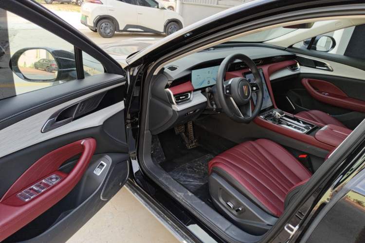 Used Hongqi H5 PHEV 2025 130 Super Hybrid Version Driver Seat