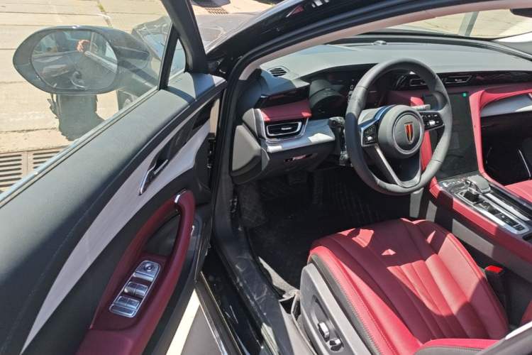 Used Hongqi H5 PHEV 2025 130 Super Hybrid Version Driver Seat