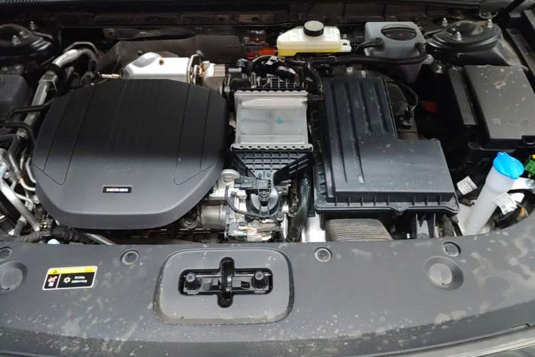 Used Hongqi H5 PHEV 2025 130 Super Hybrid Version Engine Bay