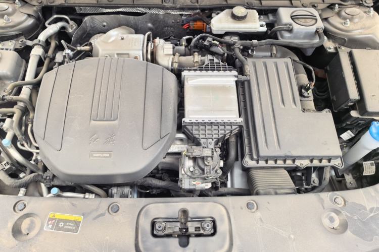 Used Hongqi H5 PHEV 2025 170 Super Hybrid Version Engine Bay
