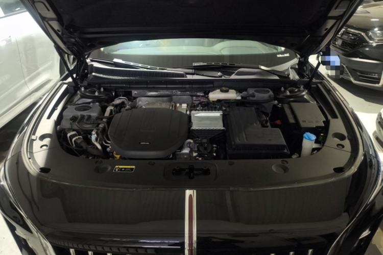 Used Hongqi H5 PHEV 2025 170 Super Hybrid Version Engine Bay