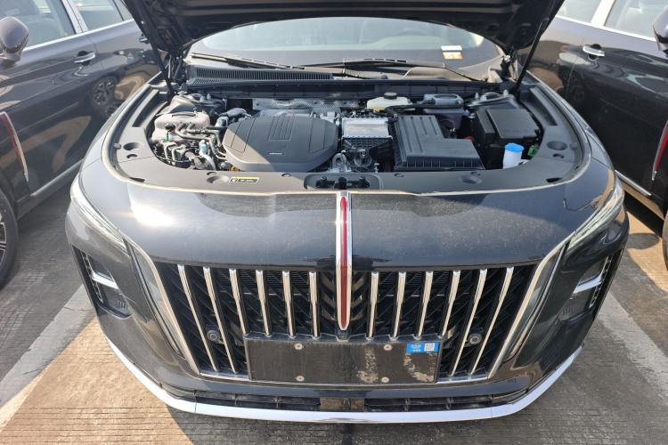 Used Hongqi H5 PHEV 2025 170 Super Hybrid Version Engine Bay
