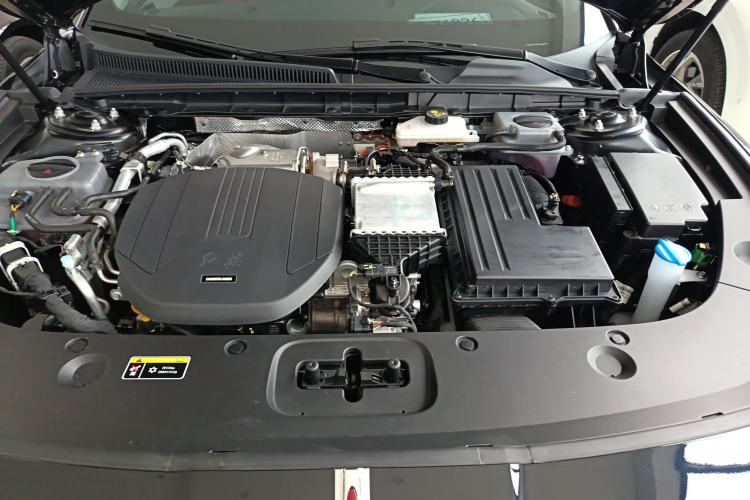 Used Hongqi H5 PHEV 2025 130 Super Hybrid Version Engine Bay