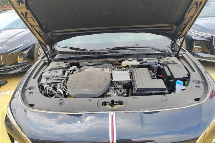 Used Hongqi H5 PHEV 2025 130 Super Hybrid Version Engine Bay