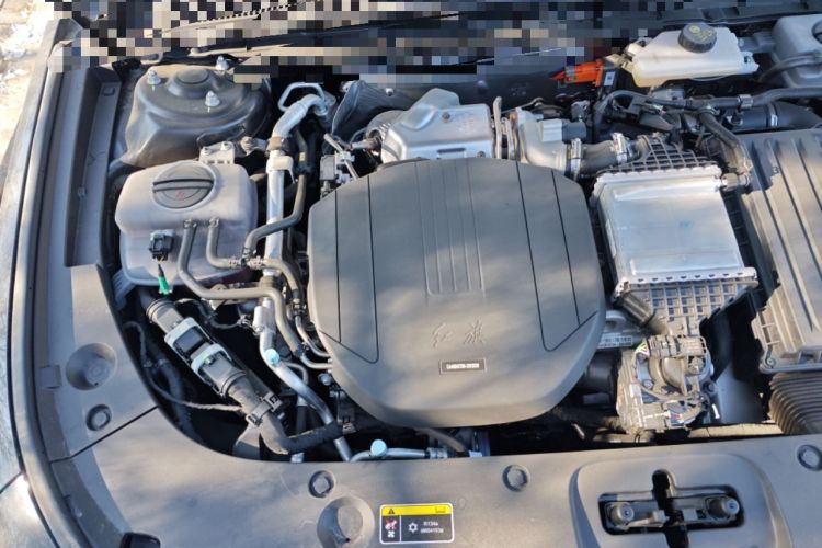 Used Hongqi H5 PHEV 2025 130 Super Hybrid Version Engine Bay Right
