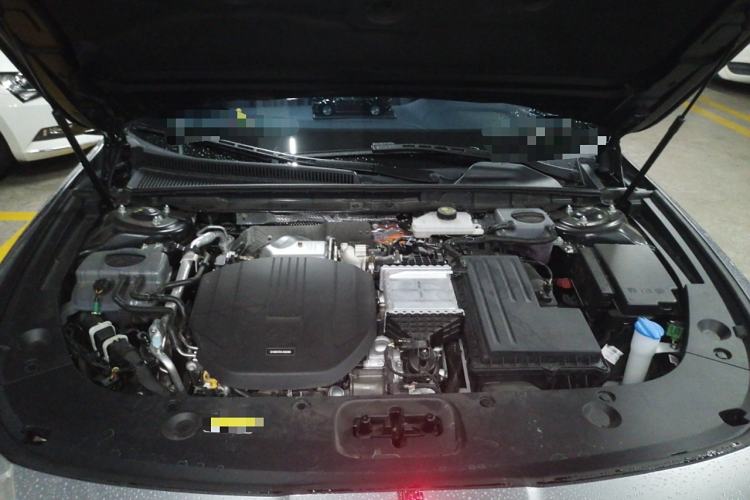 Used Hongqi H5 PHEV 2025 170 Super Hybrid Version Engine Bay