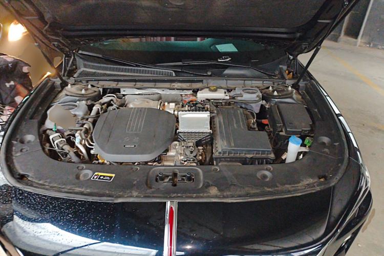 Used Hongqi H5 PHEV 2025 170 Super Hybrid Version Engine Bay