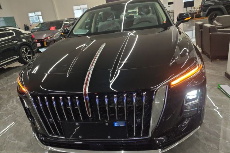 Used Hongqi H5 PHEV 2025 130 Super Hybrid Version Exterior 1