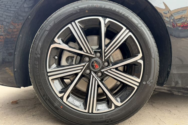 Used Hongqi H5 PHEV 2025 170 Super Hybrid Version Exterior 1