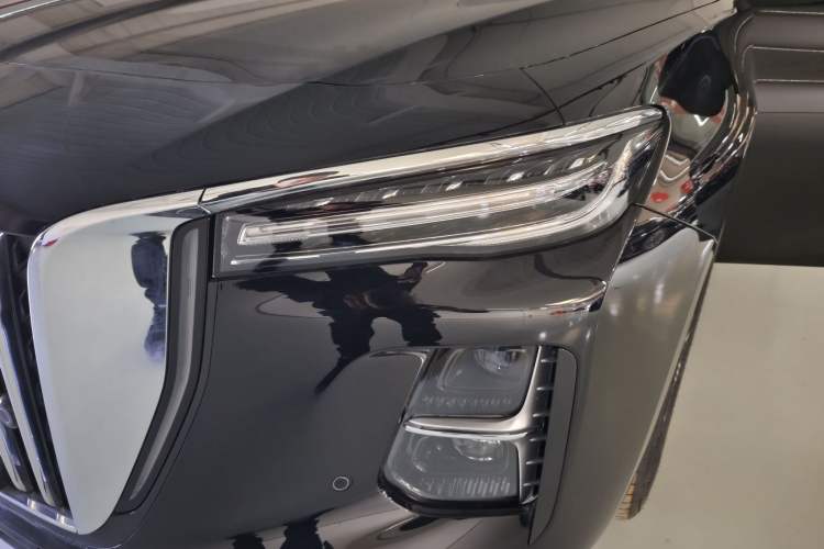 Used Hongqi H5 PHEV 2025 170 Super Hybrid Version Exterior 10
