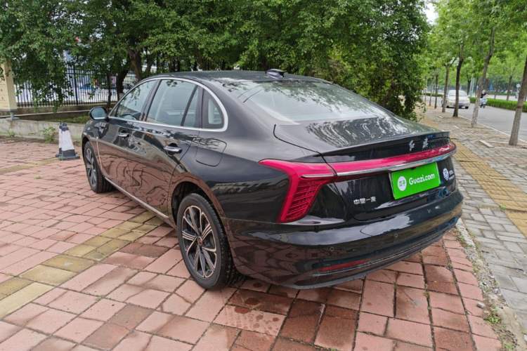 Used Hongqi H5 PHEV 2025 170 Super Hybrid Version Exterior 2