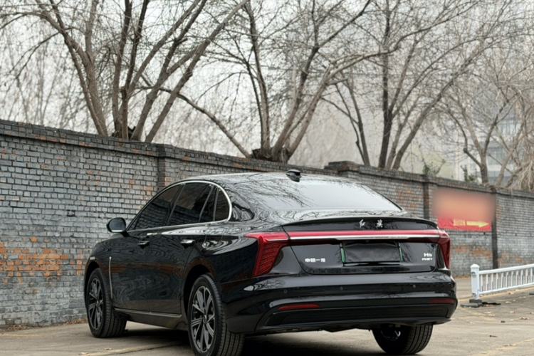 Used Hongqi H5 PHEV 2025 170 Super Hybrid Version Exterior 2