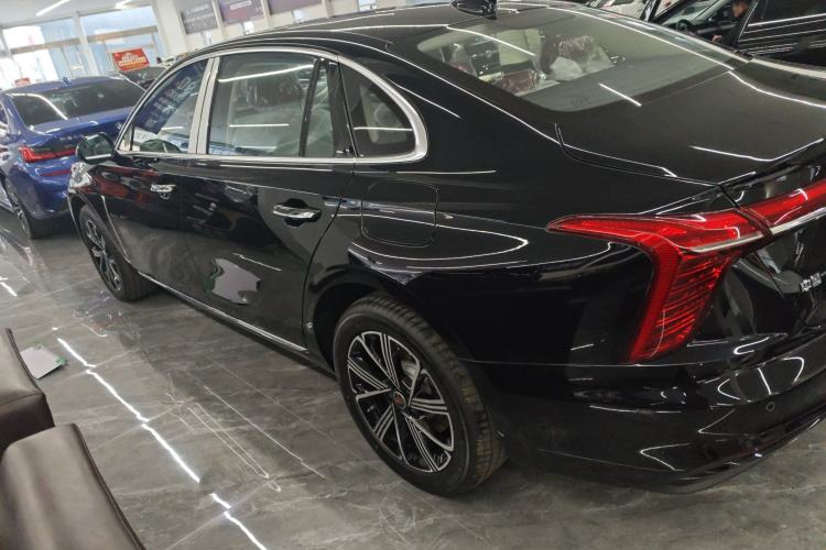 Used Hongqi H5 PHEV 2025 130 Super Hybrid Version Exterior 3