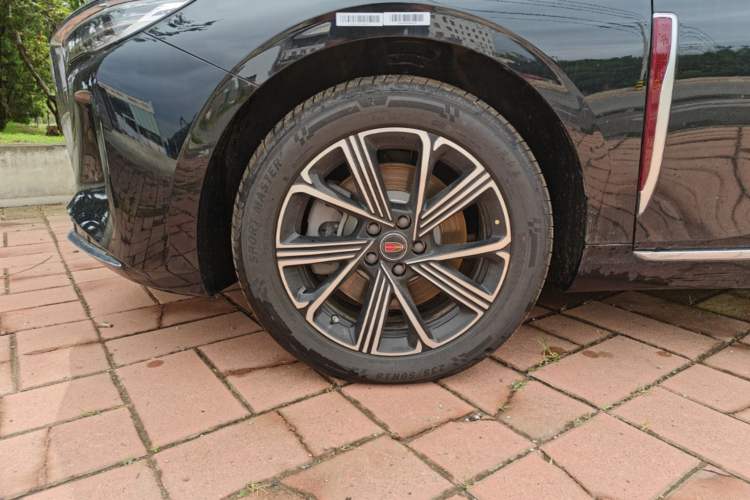 Used Hongqi H5 PHEV 2025 170 Super Hybrid Version Exterior 4