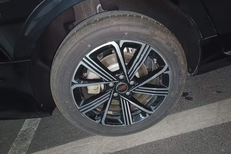 Used Hongqi H5 PHEV 2025 170 Super Hybrid Version Exterior 5