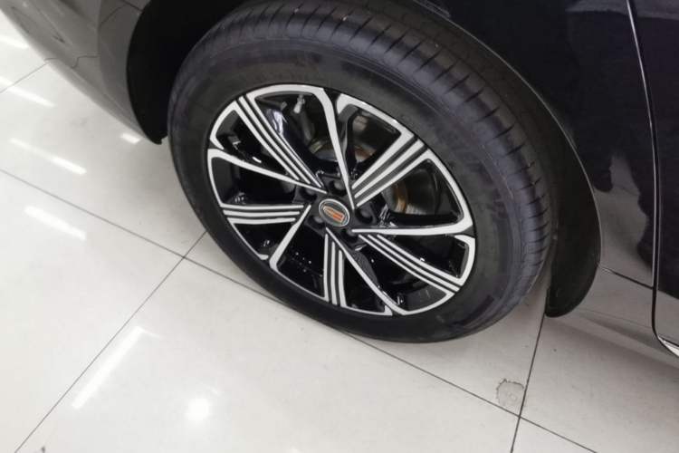 Used Hongqi H5 PHEV 2025 170 Super Hybrid Version Exterior 5