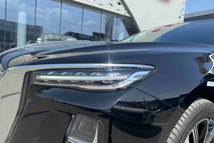 Used Hongqi H5 PHEV 2025 170 Super Hybrid Version Exterior 9