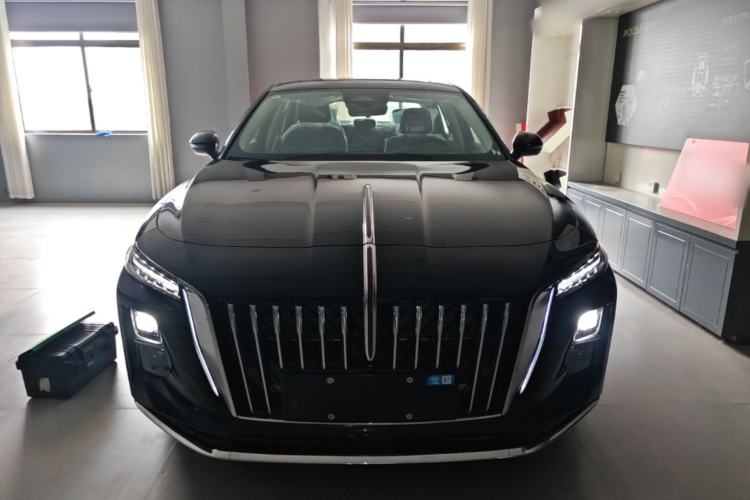 Used Hongqi H5 PHEV 2025 170 Super Hybrid Version Front
