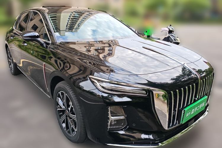 Used Hongqi H5 PHEV 2025 170 Super Hybrid Version Front Right 45 Deg