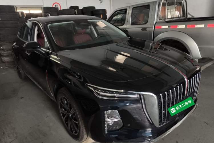 Used Hongqi H5 PHEV 2025 170 Super Hybrid Version Front Right 45 Deg