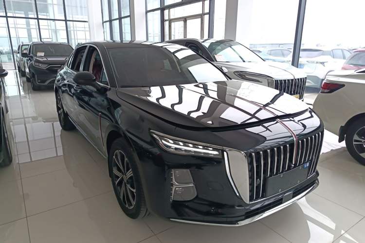 Used Hongqi H5 PHEV 2025 130 Super Hybrid Version Front Right 45 Deg