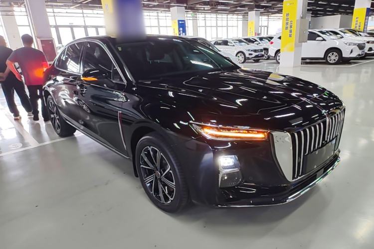 Used Hongqi H5 PHEV 2025 130 Super Hybrid Version Front Right 45 Deg