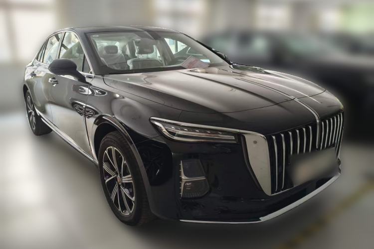 Used Hongqi H5 PHEV 2025 130 Super Hybrid Version Front Right 45 Deg