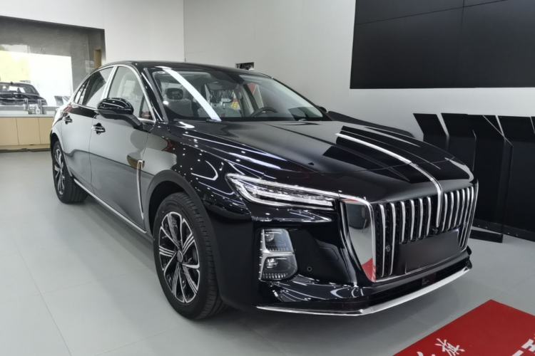 Used Hongqi H5 PHEV 2025 130 Super Hybrid Version Front Right 45 Deg