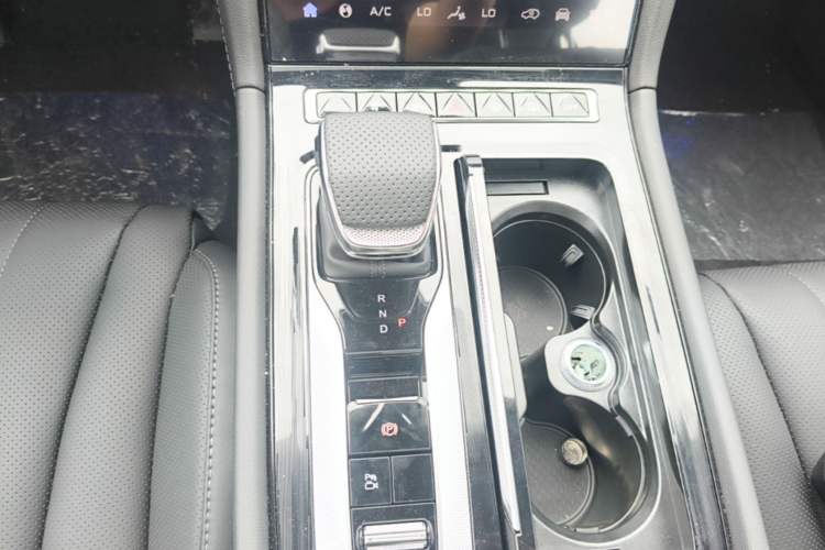 Used Hongqi H5 PHEV 2025 170 Super Hybrid Version Gear Lever