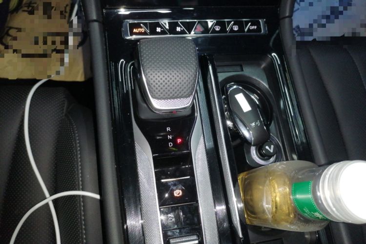 Used Hongqi H5 PHEV 2025 170 Super Hybrid Version Gear Lever