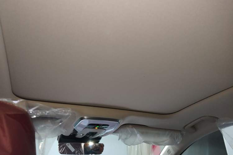Used Hongqi H5 PHEV 2025 130 Super Hybrid Version Headliner