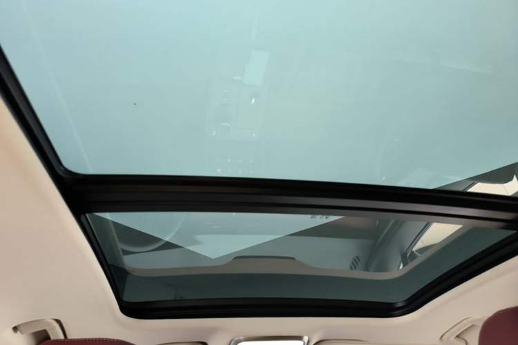 Used Hongqi H5 PHEV 2025 170 Super Hybrid Version Headliner