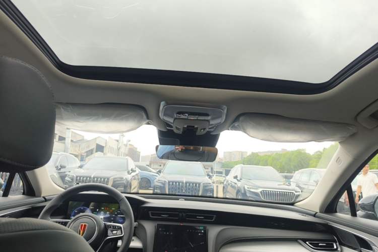 Used Hongqi H5 PHEV 2025 170 Super Hybrid Version Headliner