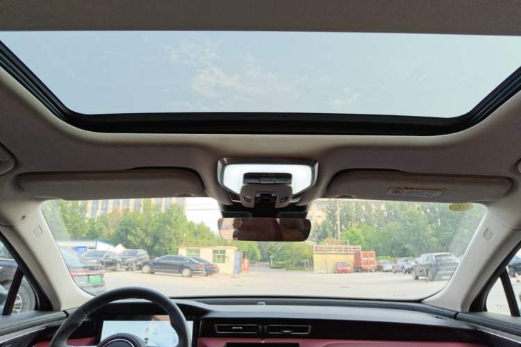 Used Hongqi H5 PHEV 2025 130 Super Hybrid Version Headliner