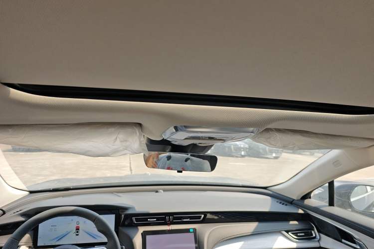 Used Hongqi H5 PHEV 2025 170 Super Hybrid Version Headliner