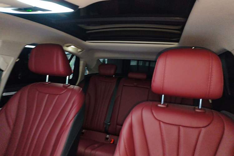 Used Hongqi H5 PHEV 2025 170 Super Hybrid Version Headliner