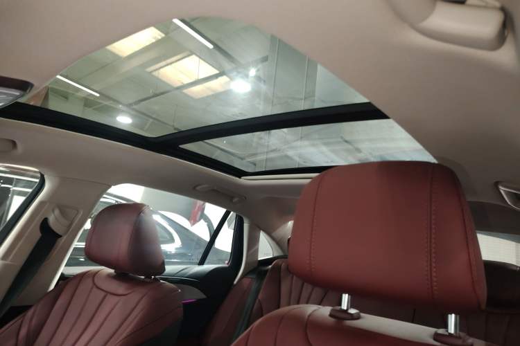 Used Hongqi H5 PHEV 2025 170 Super Hybrid Version Headliner