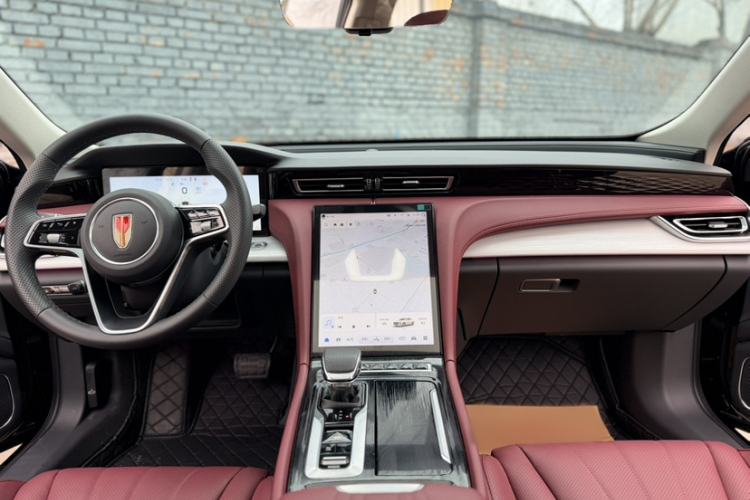 Used Hongqi H5 PHEV 2025 170 Super Hybrid Version Interior 1