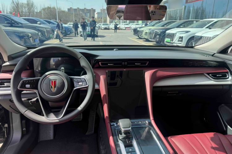 Used Hongqi H5 PHEV 2025 170 Super Hybrid Version Interior 2